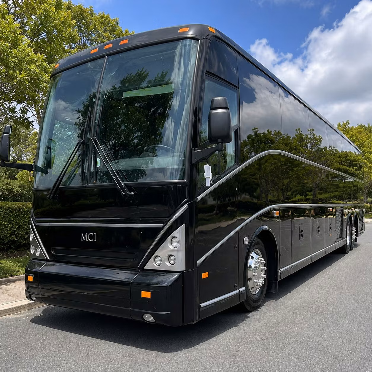 alamodome concert nights deserve a private bus rental