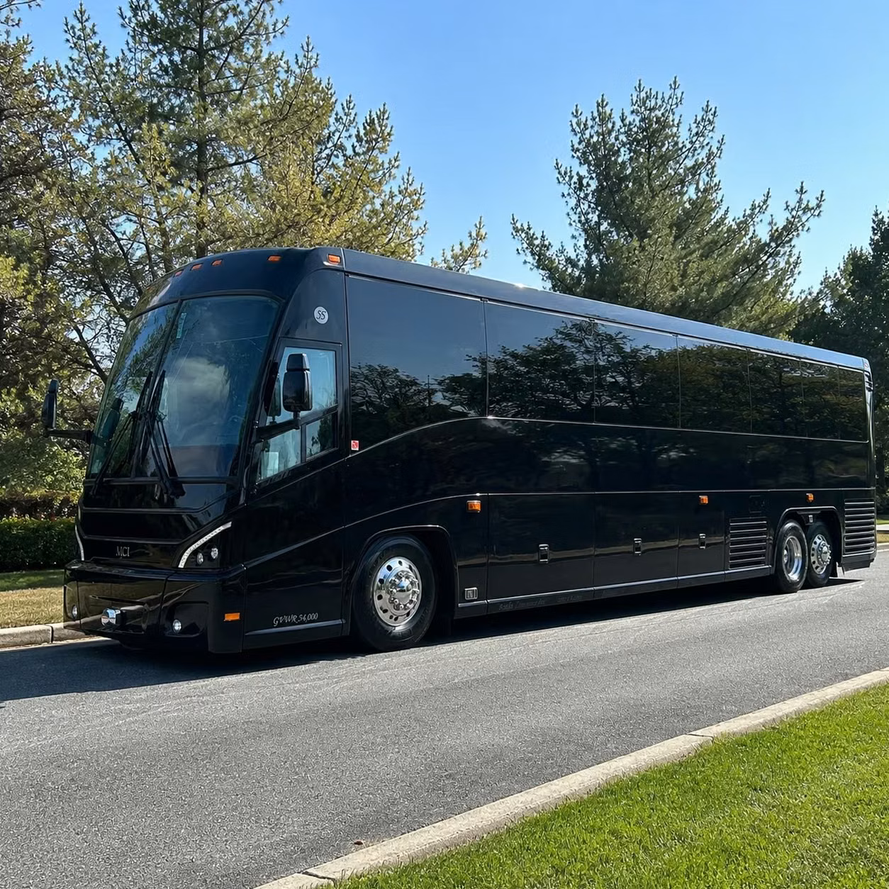 give your group a better airport experience with a private san antonio shuttle